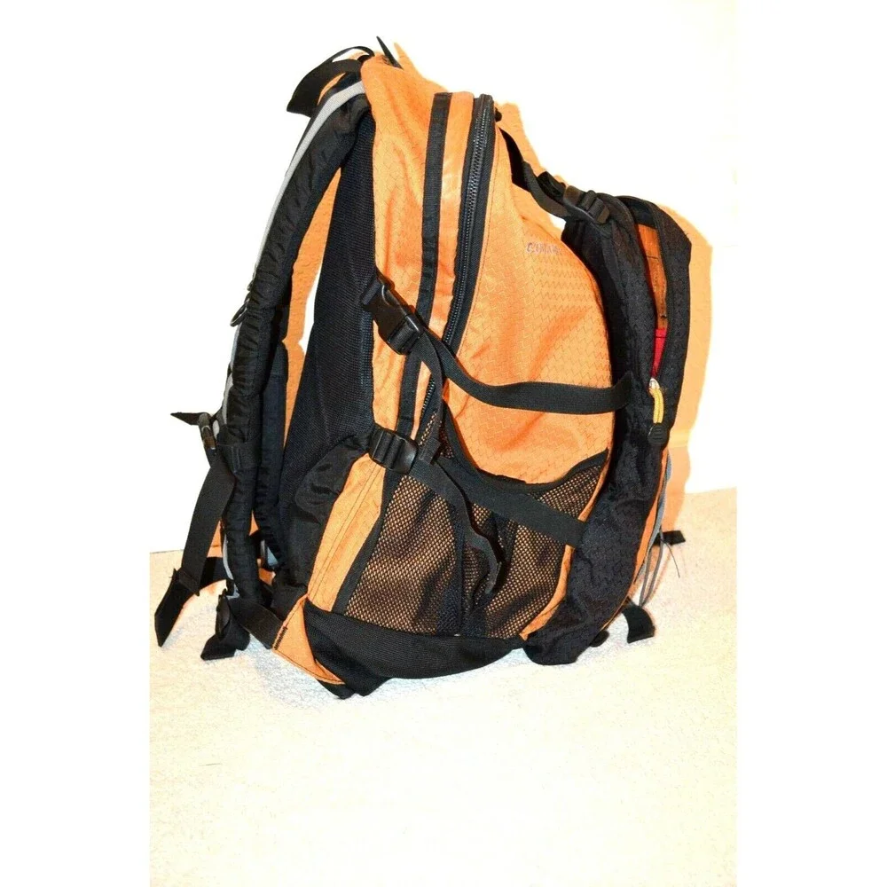 Jansport  Couloir Sturdy Nylon Backpack Gold Black Lots Storage Hiking Camping